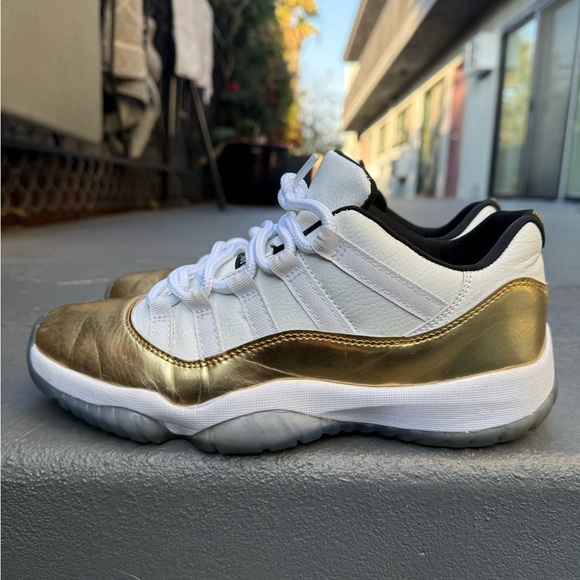Jordan 11 retro low closing ceremony mens size 10 mens jordan shoes size 10 shoe - Picture 2 of 14